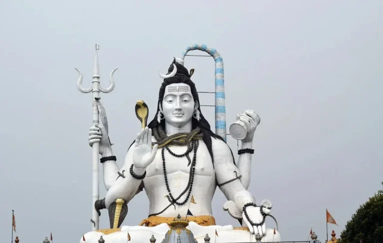 Ravana’s Devotion to Shiva